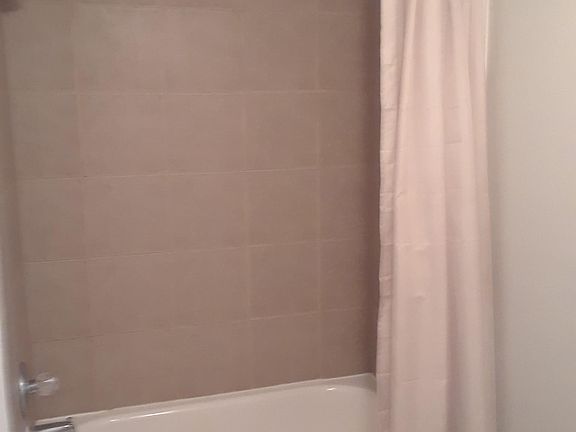 2nd image of 319 1/2 Swan St