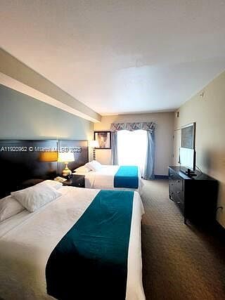 4th image of 8303 Palm Pkwy #106