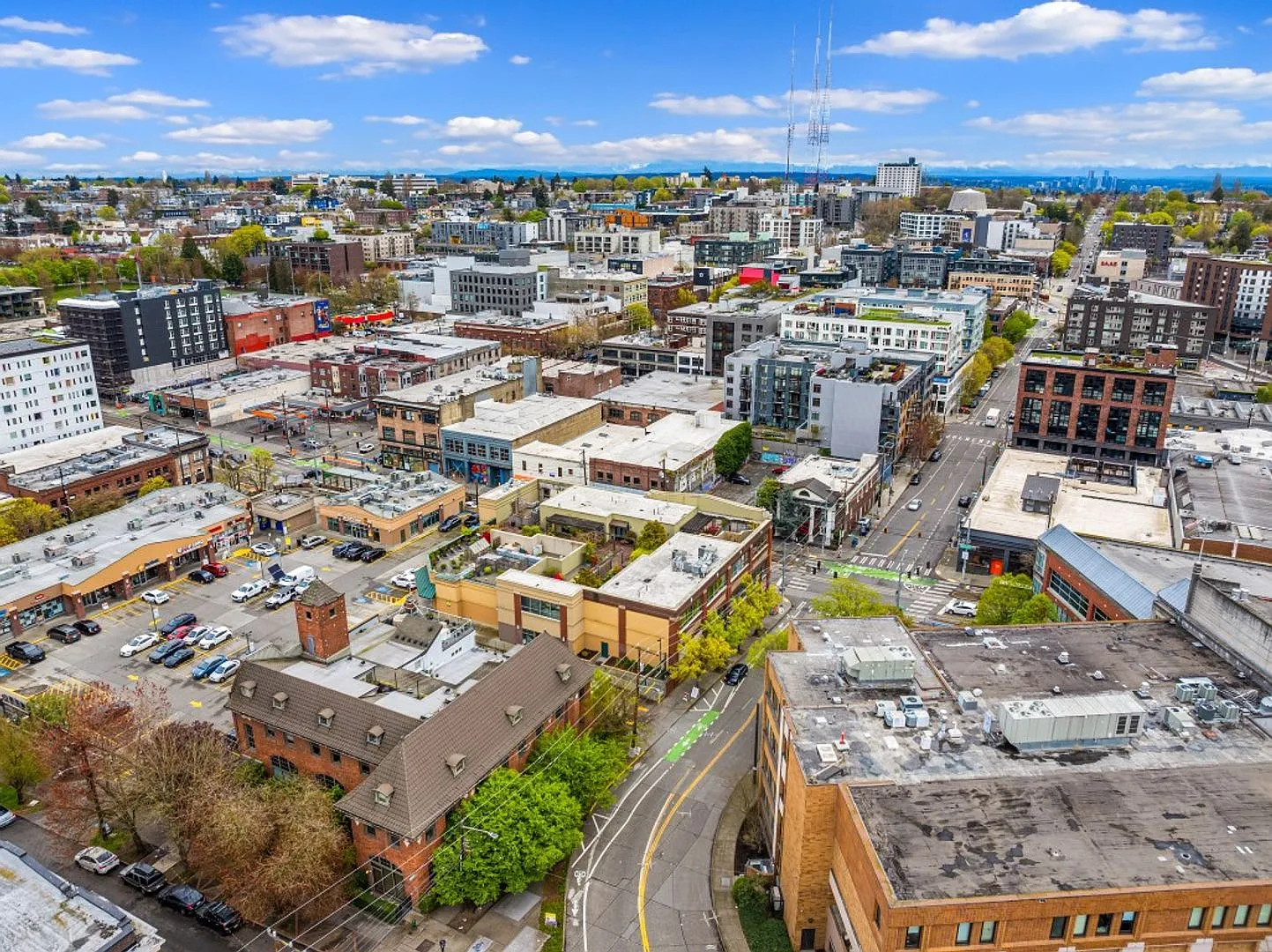 1Bd/1.25Ba Seattle Condo — Photo 1