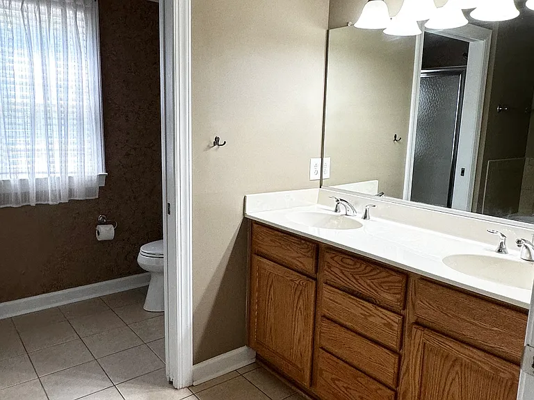 8300 Harbor View Ln — Photo 28
