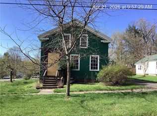 27 State St, Oxford, NY 13830