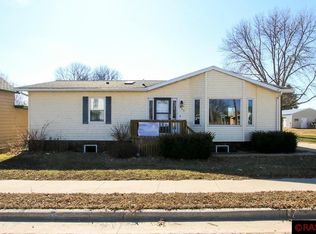 417 Main St, Courtland, MN 56021