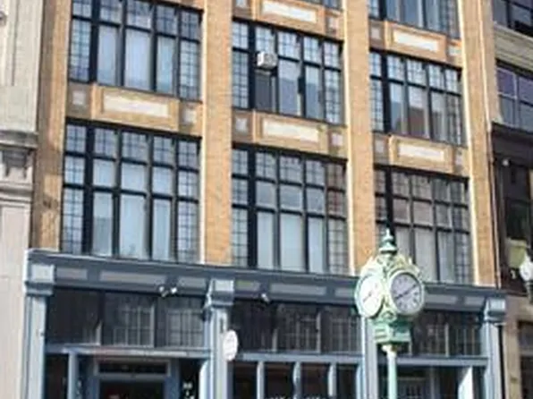 16 Merrimack St APT 4A, Lowell, MA 01852