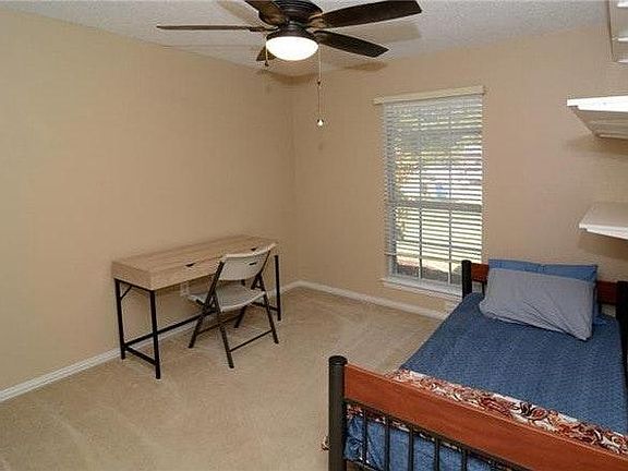5th image of 1200 Lake Haven Dr