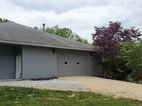 5th image of 14 Hilltop Drive