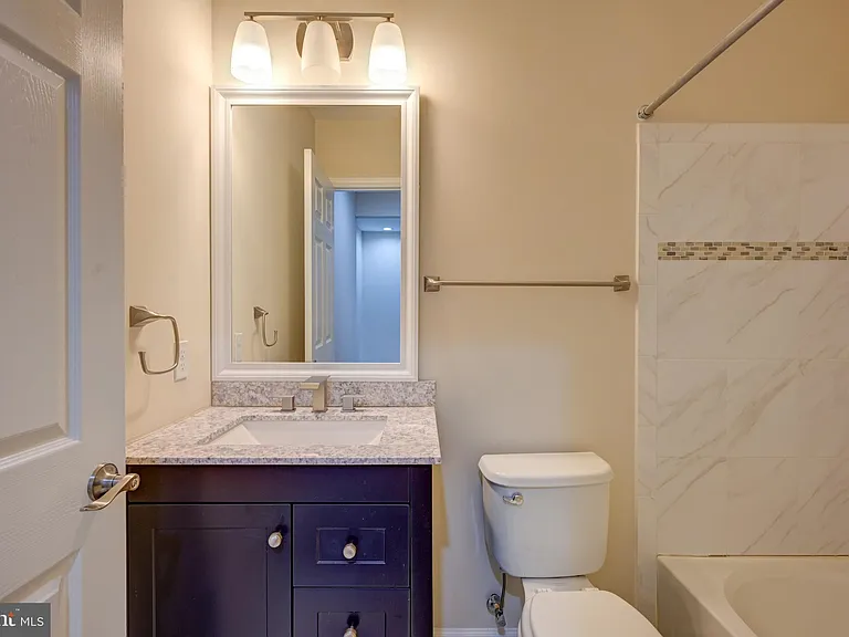 7827 Crystal Brook Way — Photo 20