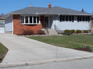 8114 Linden Ave, Munster, IN 46321