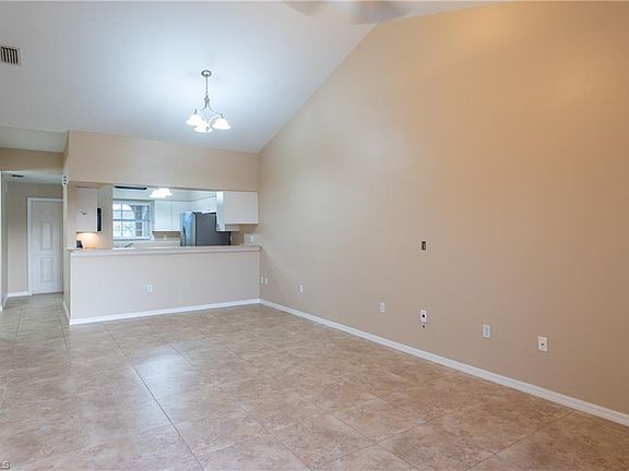 2nd image of 950 Hancock Creek South Blvd APT 322