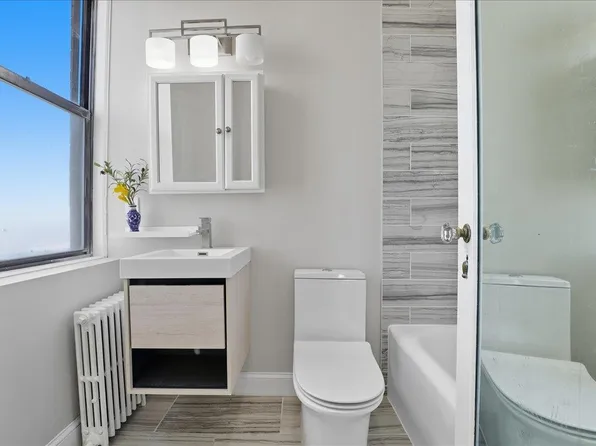 2600 John F Kennedy Boulevard image 25 of 35