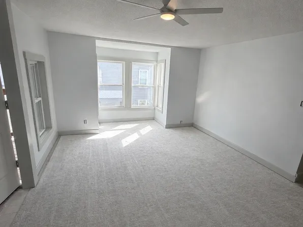 32 Hampden St #2, Westfield, MA 01085