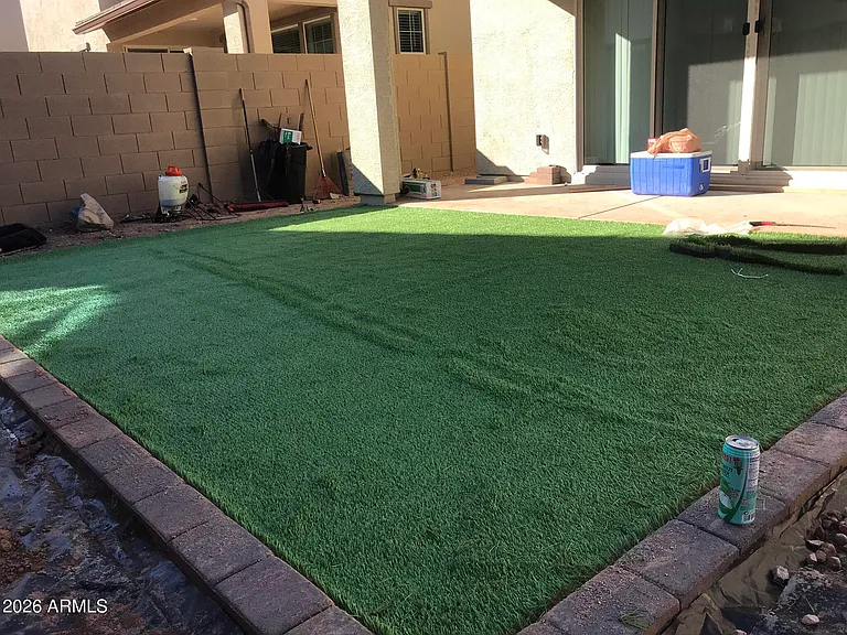 1165 E Thompson Way — Photo 17