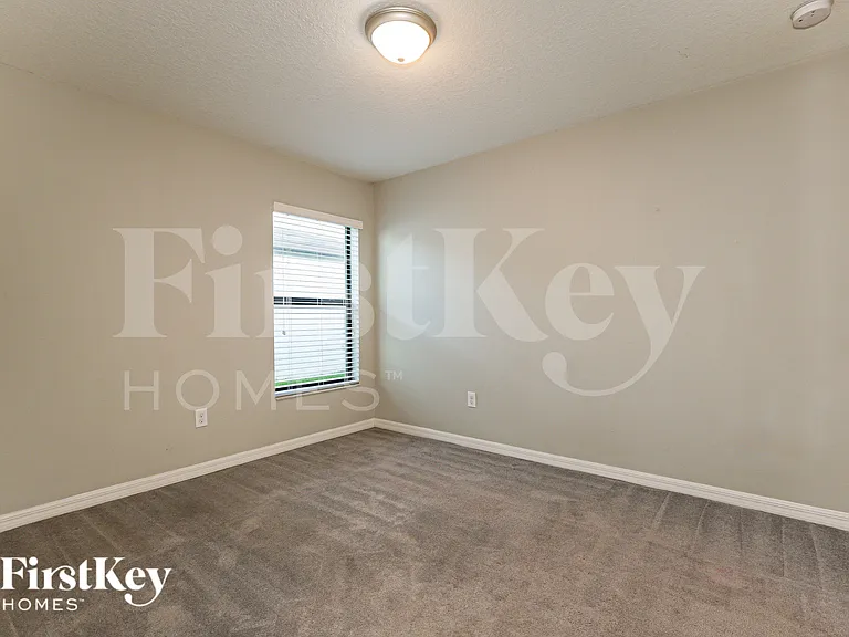 10104 Rose Petal Pl — Photo 14
