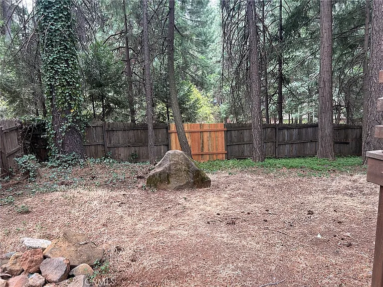 14745 Del Oro Dr — Photo 5