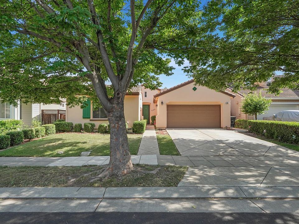 1st image of 524 Hutchings Way