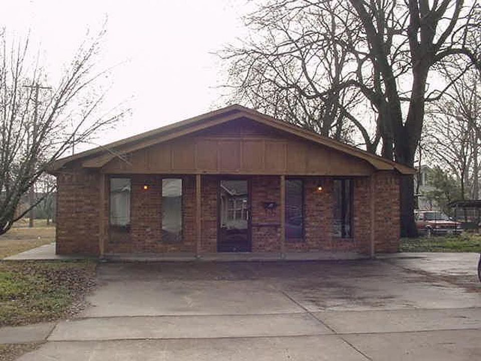 1st image of 107 Harrison St