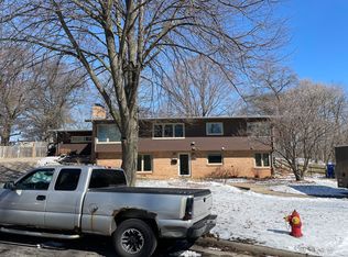 2091 California Ave E, Saint Paul, MN 55119
