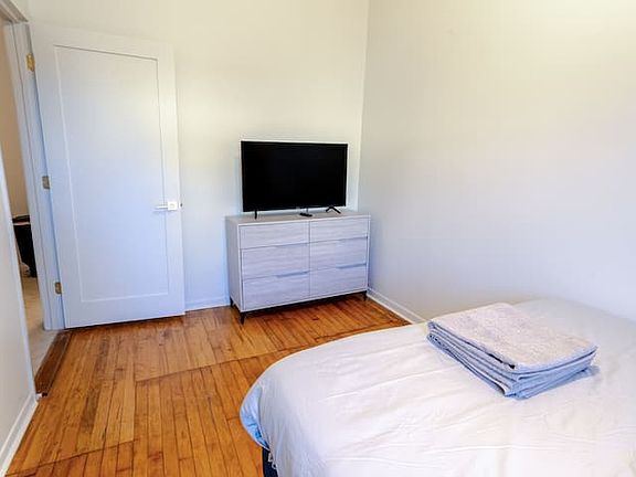 5th image of 2112 N Palmer St #2110