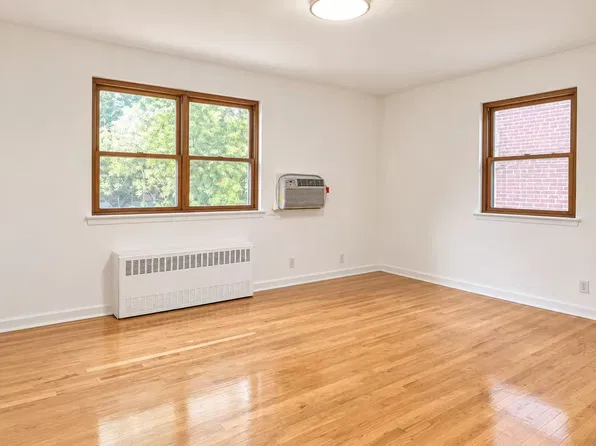 6053 84th St Floor 2, Middle Village, NY 11379