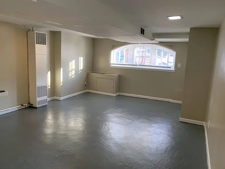 5248 W Altgeld St — Photo 18