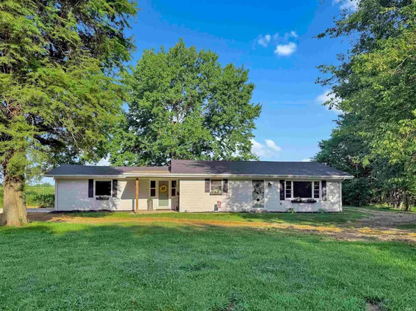 422 N Plank Rd, Boonville, IN 47601
