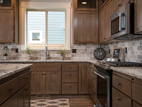 4th image of 12764 Aspenwood Ln