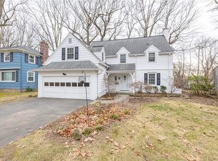 3 W Boulevard Pkwy, Rochester, NY 14612