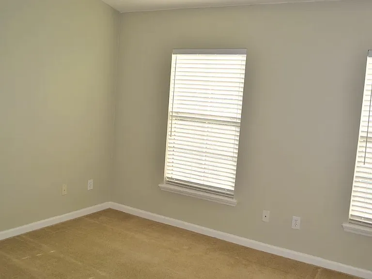 13020 Sunset Lake Dr — Photo 12