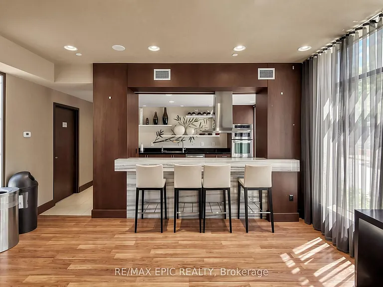 23 Sheppard Ave E #505 — Photo 37