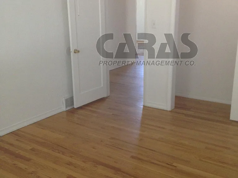 646 Dearborn Ave #UPPER — Photo 7