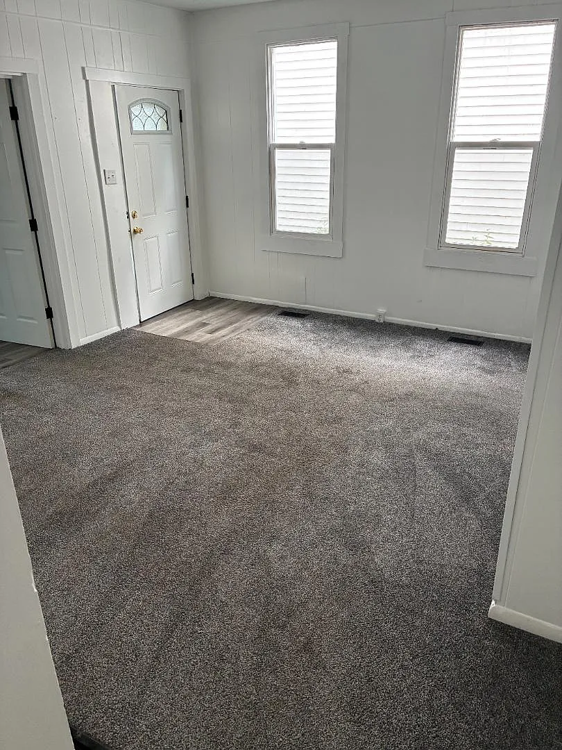 811 N I St — Photo 3