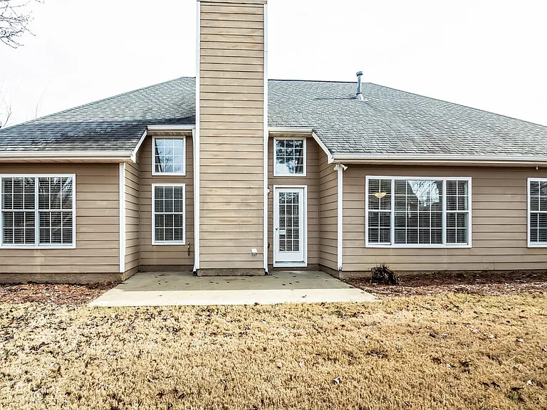 608 Falcons Rdg — Photo 17