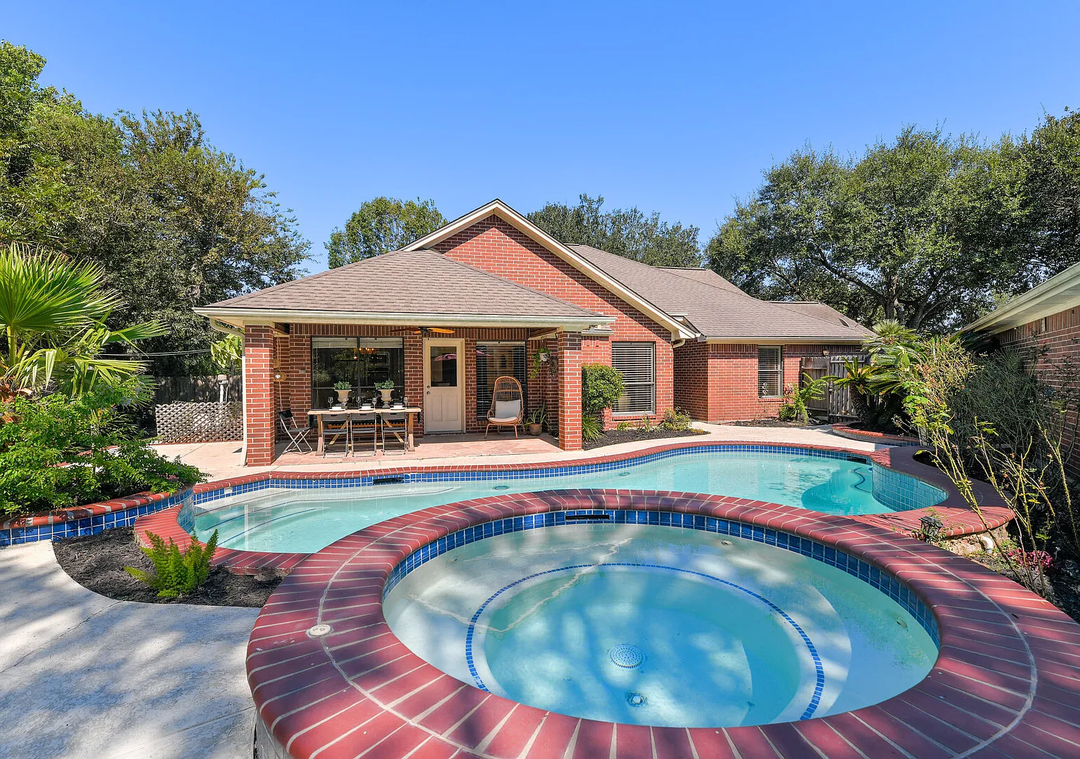 ~ Hidden Oasis Pool Home ~ Luxury Private Retreat — Photo 3
