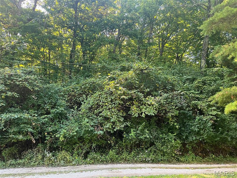 2nd image of 2149 Linnus Dr