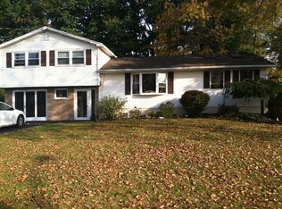 5796 Sutton Dr, Cicero, NY 13039