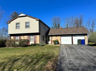 69 Thornhill Ln, Willingboro, NJ 08046