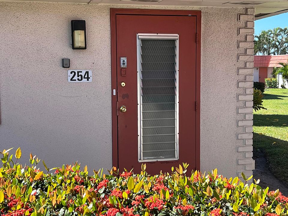 1st image of 254 Seville K #254