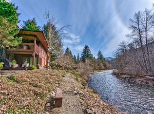 26253 E Welches Rd #8, Welches, OR 97067