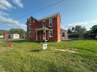 212 Iron St, Orbisonia, PA 17243