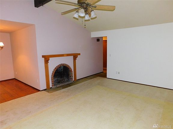 5th image of 15515 187th Ave NE