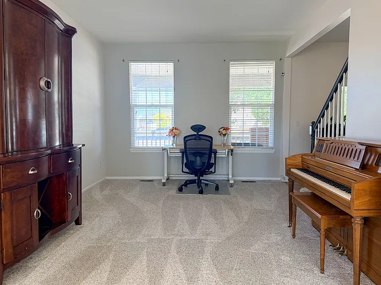 9794 Newcastle Dr — Photo 19