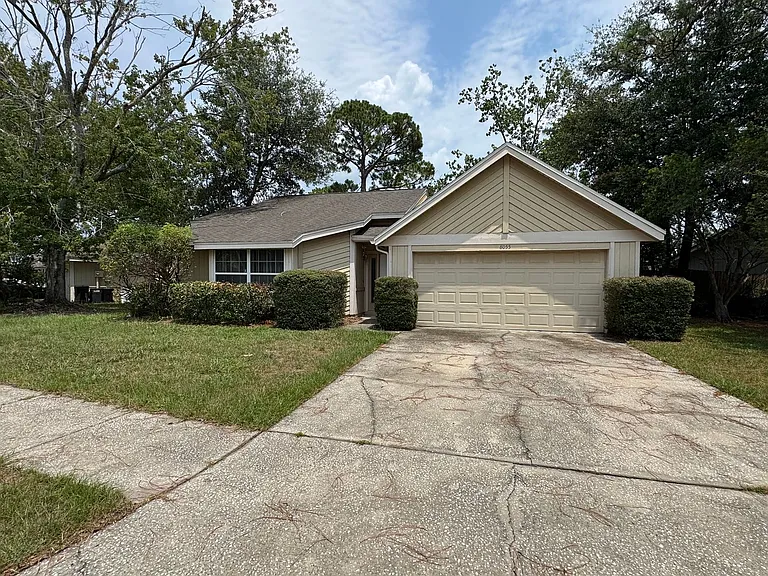 8055 Creedmoor Dr — Photo 1