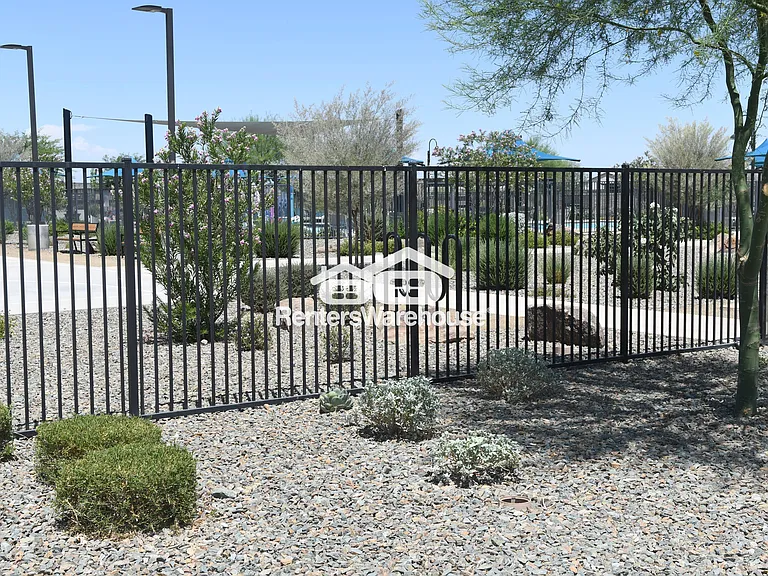 16009 W Cottontail Ln — Photo 22
