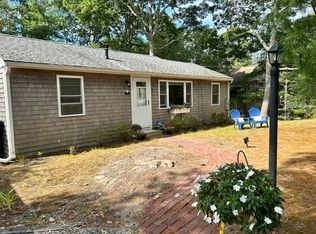 5 Sachem Dr, East Falmouth, MA 02536