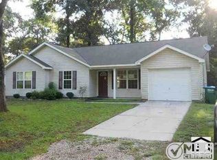 107 J R Milton Rd, Crawfordville, FL 32327