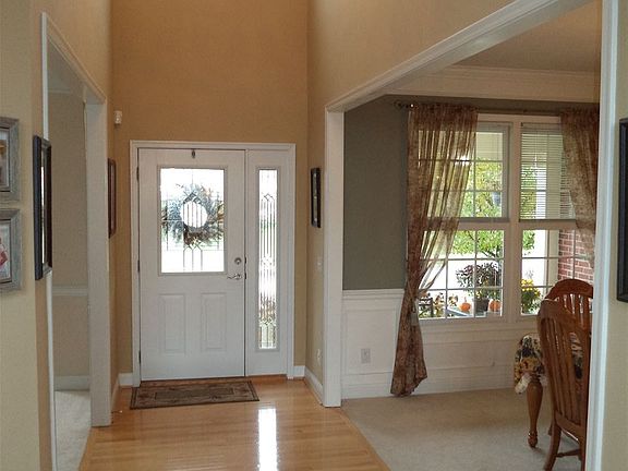 5th image of 1301 Rivermeade Dr