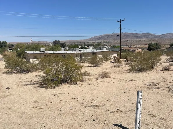 9 Pine Ave, Twentynine Palms, CA 92277