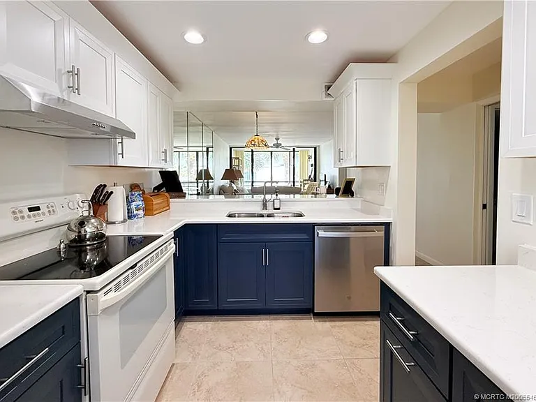 1950 SW Palm City Rd #12305 — Photo 4