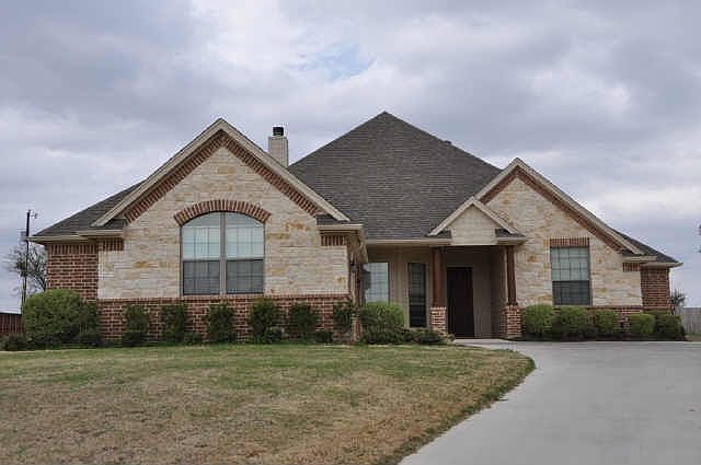 1st image of 601 Green Pointe Dr