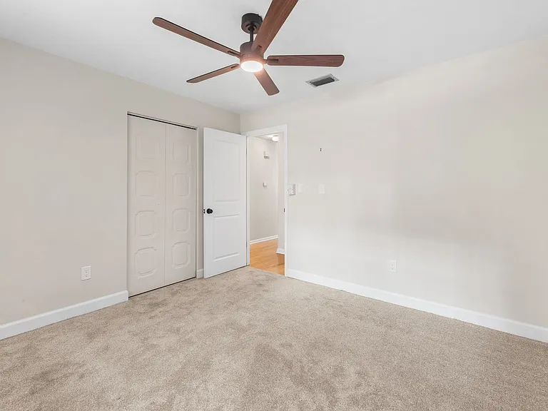 3106 NW 38th St — Photo 24