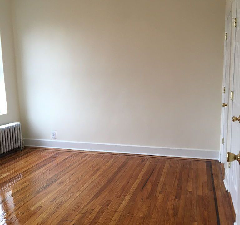 1st image of 2841 34th St APT 44